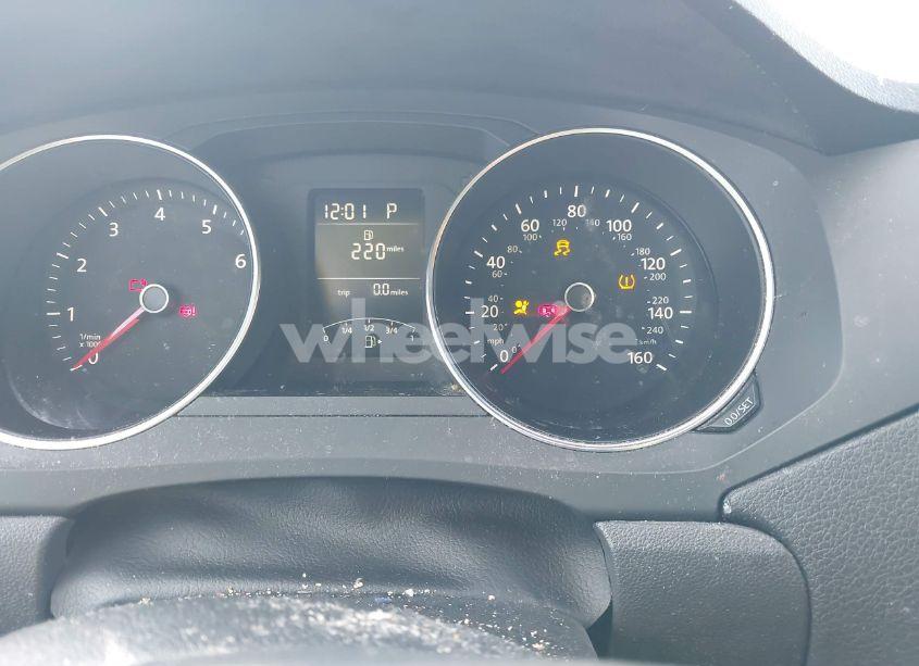 Photo 14 of 2017 Volkswagen Jetta 1.4T S (VIN 3VW2B7AJ3HM378869)