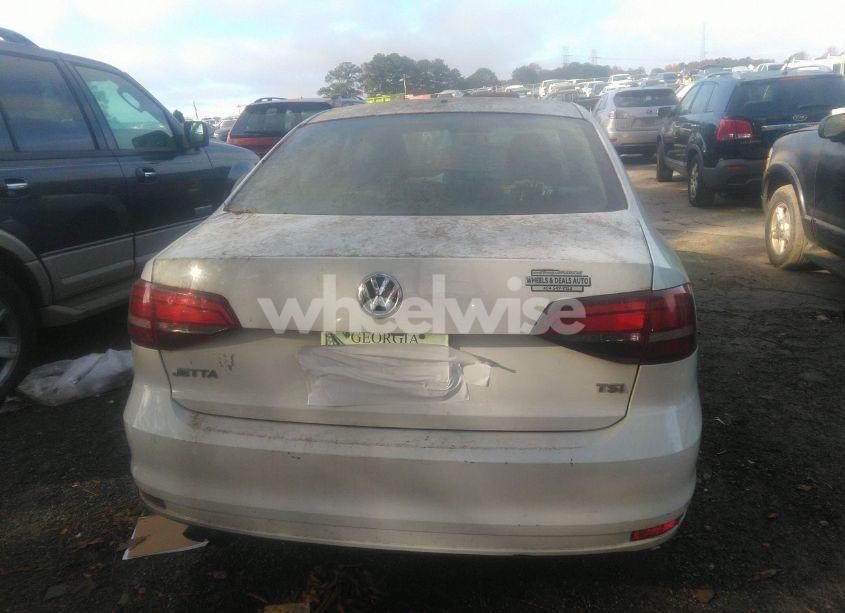 Photo 15 of 2017 Volkswagen Jetta 1.4T S (VIN 3VW2B7AJ3HM378869)