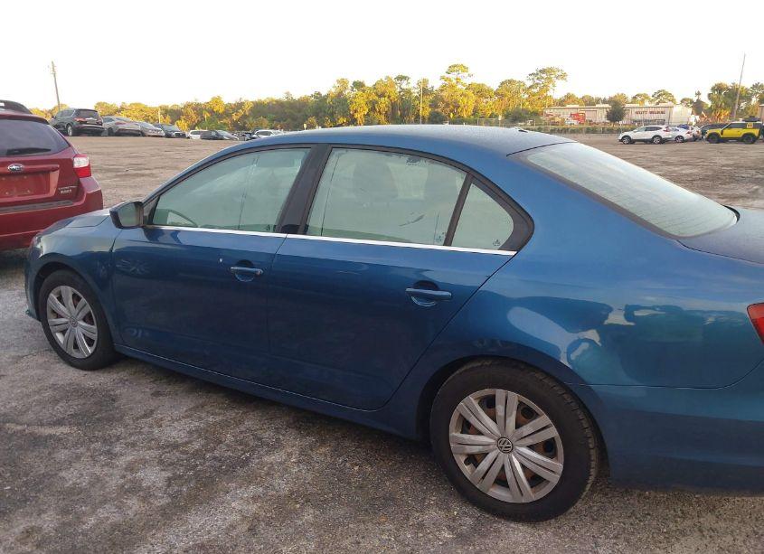 Photo 15 of 2017 Volkswagen Jetta 1.4T S (VIN 3VW2B7AJ3HM387720)