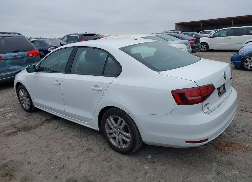 Photo 3 of 2018 Volkswagen Jetta 1.4T S (VIN 3VW2B7AJ3JM251819)