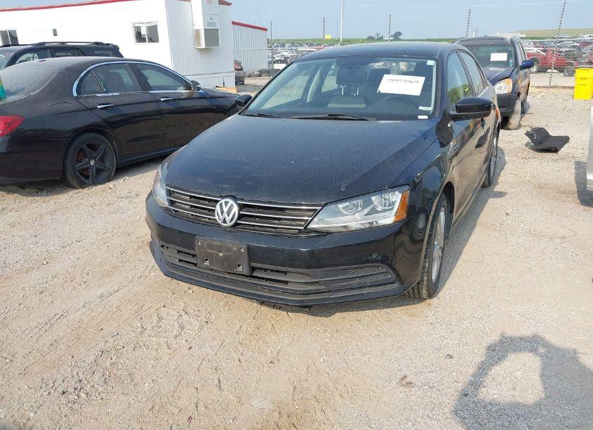 Photo 2 of 2017 Volkswagen Jetta 1.4T S (VIN 3VW2B7AJ4HM220251)