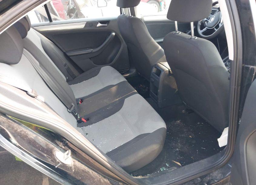 Photo 8 of 2017 Volkswagen Jetta 1.4T S (VIN 3VW2B7AJ4HM220251)