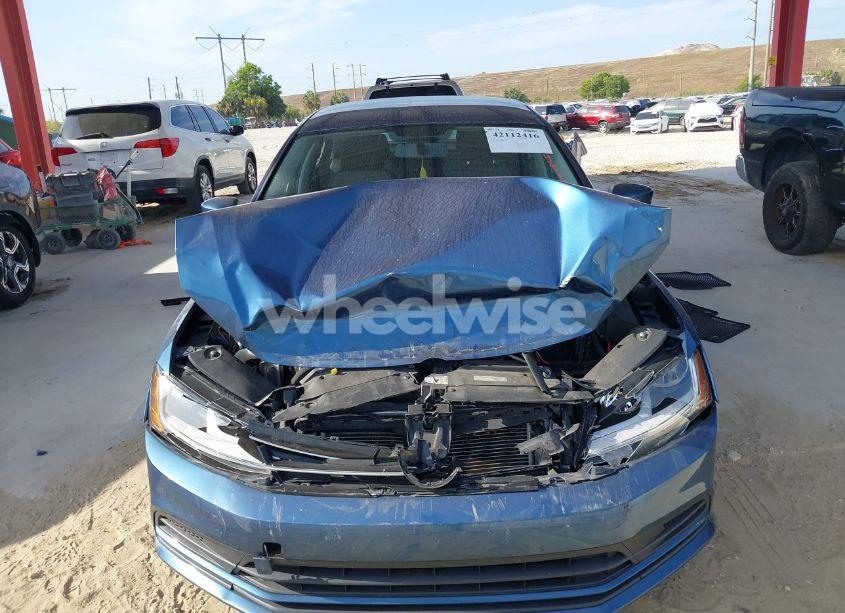 Photo 12 of 2017 Volkswagen Jetta 1.4T S (VIN 3VW2B7AJ4HM269353)