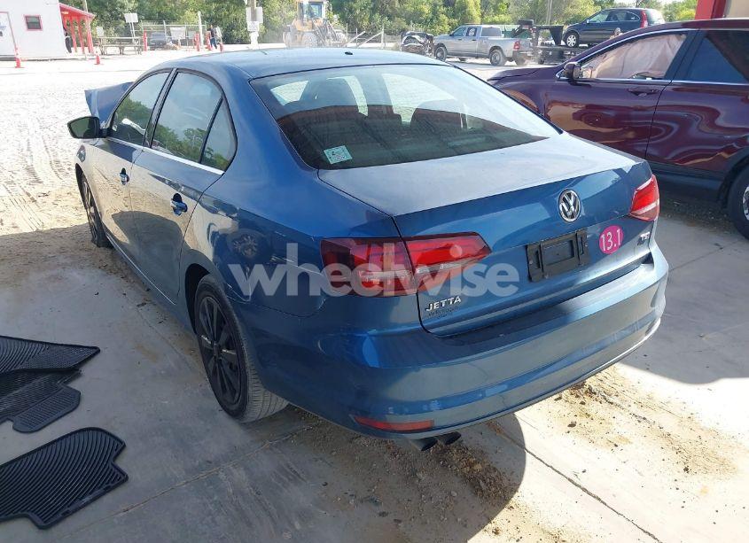 Photo 3 of 2017 Volkswagen Jetta 1.4T S (VIN 3VW2B7AJ4HM269353)