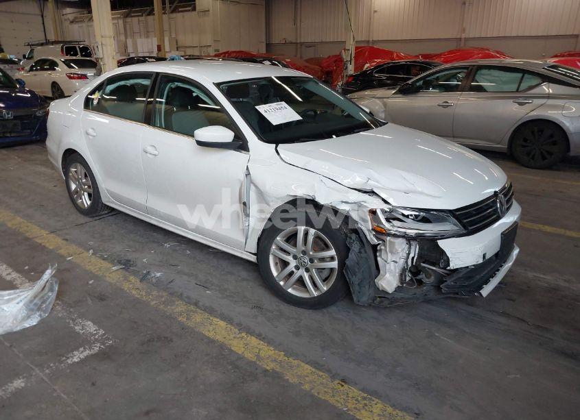 2017 Volkswagen Jetta 1.4T S (VIN 3VW2B7AJ4HM270602) main photo