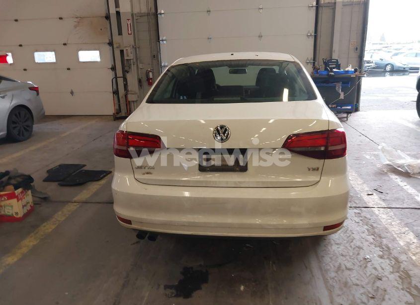 Photo 17 of 2017 Volkswagen Jetta 1.4T S (VIN 3VW2B7AJ4HM270602)