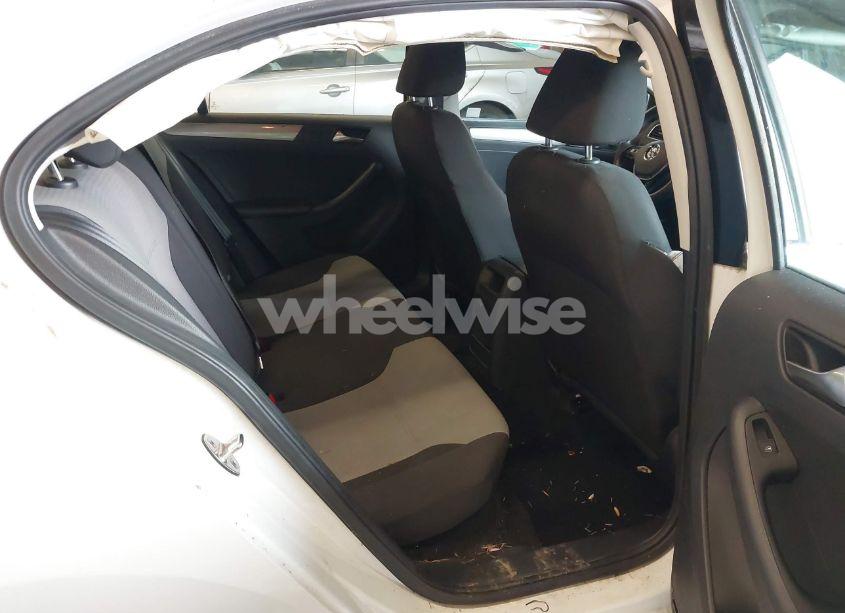 Photo 8 of 2017 Volkswagen Jetta 1.4T S (VIN 3VW2B7AJ4HM270602)