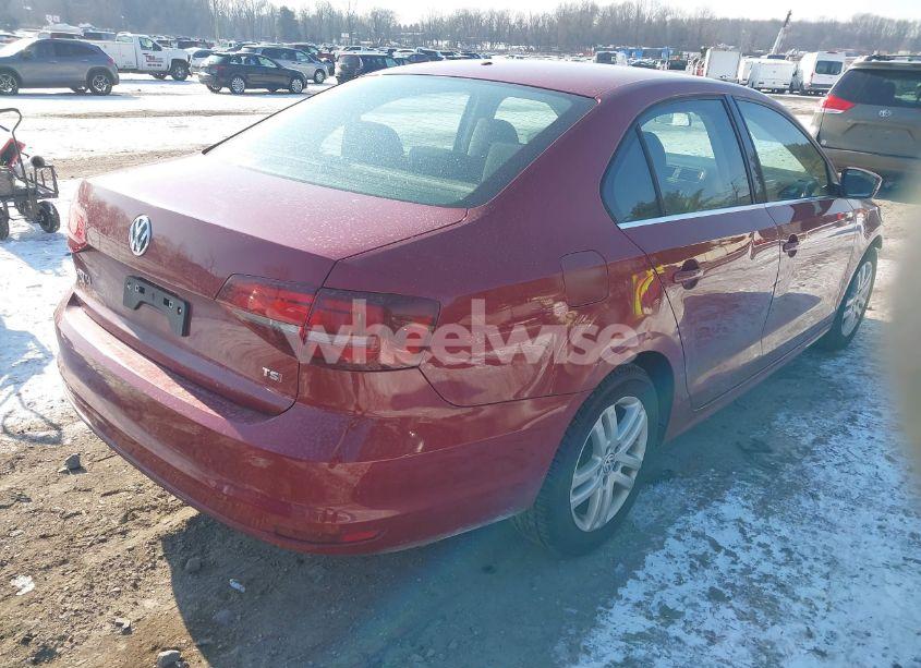 Photo 4 of 2017 Volkswagen Jetta 1.4T S (VIN 3VW2B7AJ4HM271622)