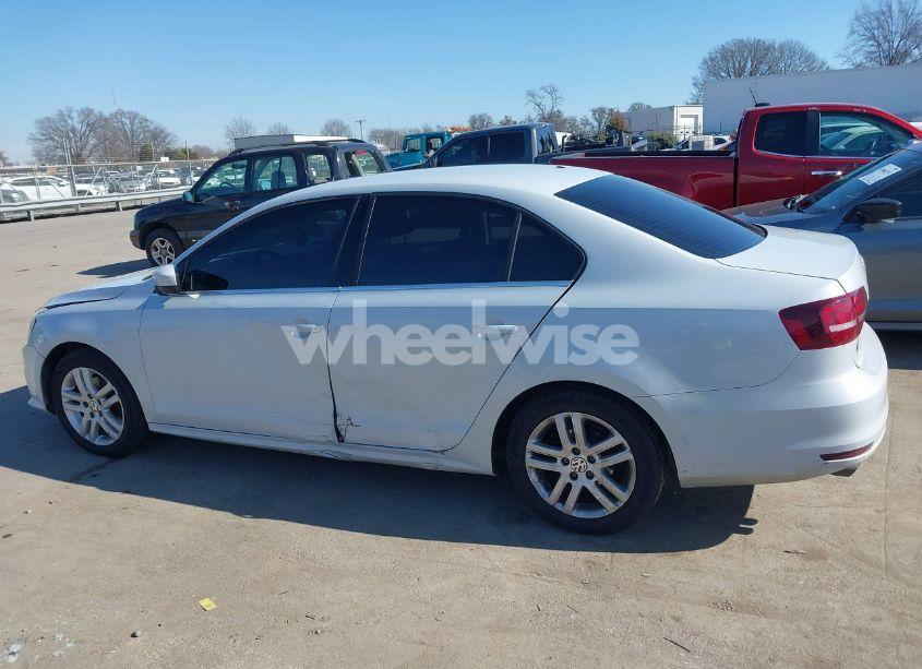 Photo 14 of 2017 Volkswagen Jetta 1.4T S (VIN 3VW2B7AJ4HM284841)