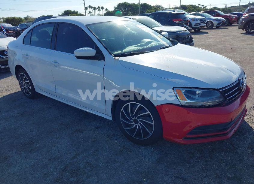2017 Volkswagen Jetta 1.4T S (VIN 3VW2B7AJ4HM315425) main photo