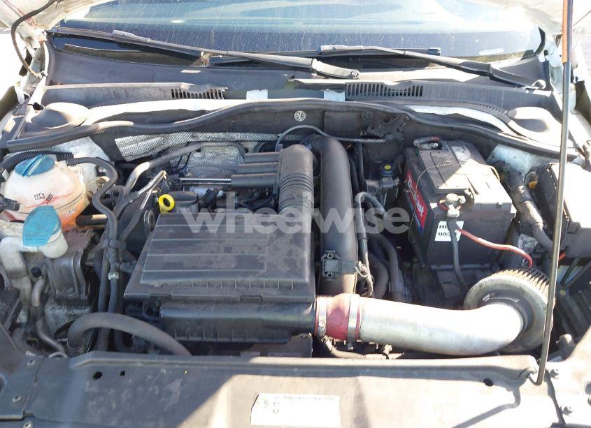 Photo 10 of 2017 Volkswagen Jetta 1.4T S (VIN 3VW2B7AJ4HM315425)