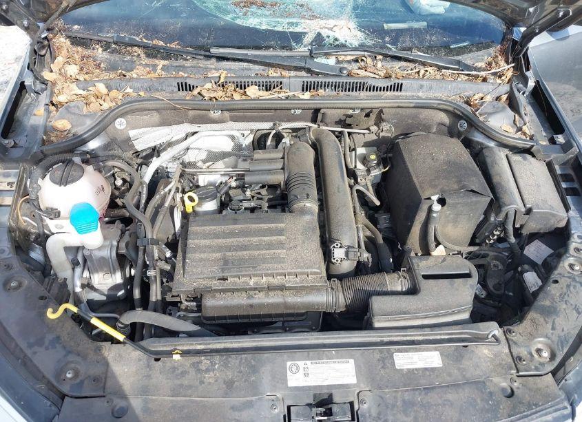 Photo 10 of 2017 Volkswagen Jetta 1.4T S (VIN 3VW2B7AJ4HM329647)