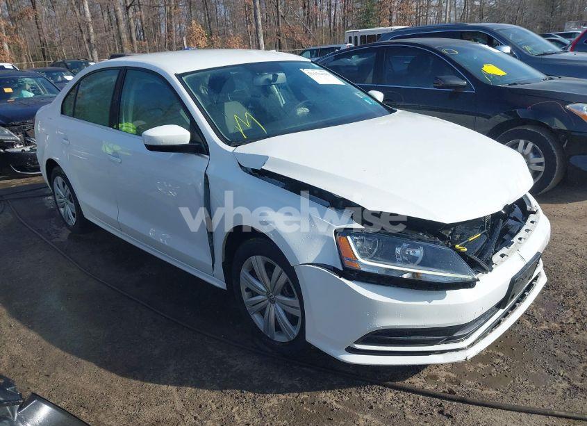 2017 Volkswagen Jetta 1.4T S (VIN 3VW2B7AJ4HM337571) main photo