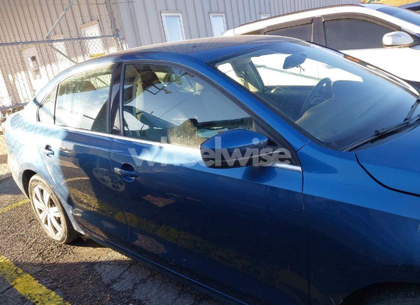 Photo 13 of 2017 Volkswagen Jetta 1.4T S (VIN 3VW2B7AJ4HM383241)