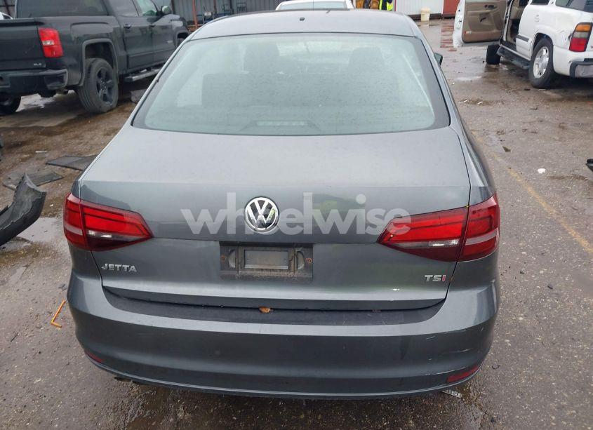 Photo 17 of 2017 Volkswagen Jetta 1.4T S (VIN 3VW2B7AJ4HM391825)