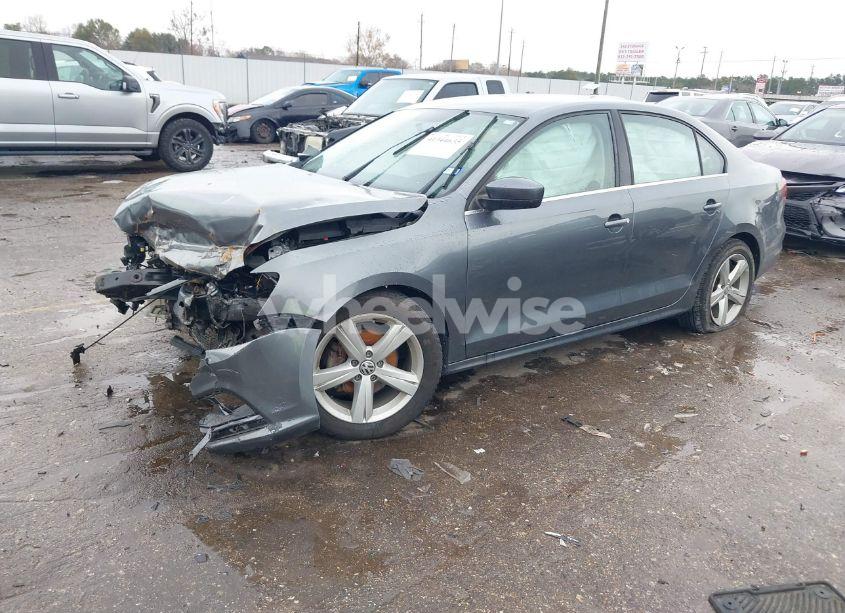 Photo 2 of 2017 Volkswagen Jetta 1.4T S (VIN 3VW2B7AJ4HM391825)