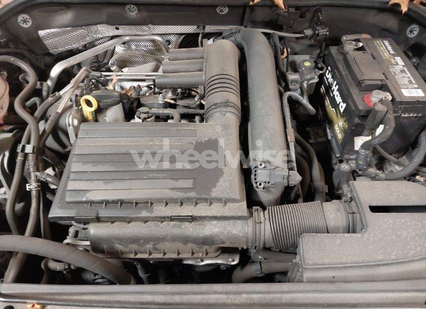 Photo 10 of 2017 Volkswagen Jetta 1.4T S (VIN 3VW2B7AJ4HM410177)