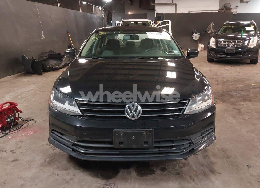 Photo 12 of 2017 Volkswagen Jetta 1.4T S (VIN 3VW2B7AJ4HM410177)