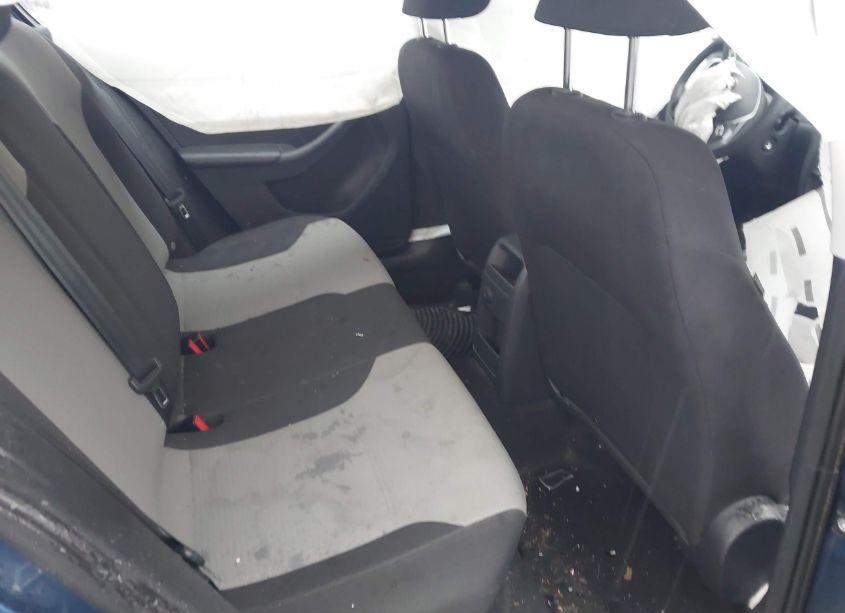 Photo 8 of 2017 Volkswagen Jetta 1.4T S (VIN 3VW2B7AJ5HM202437)