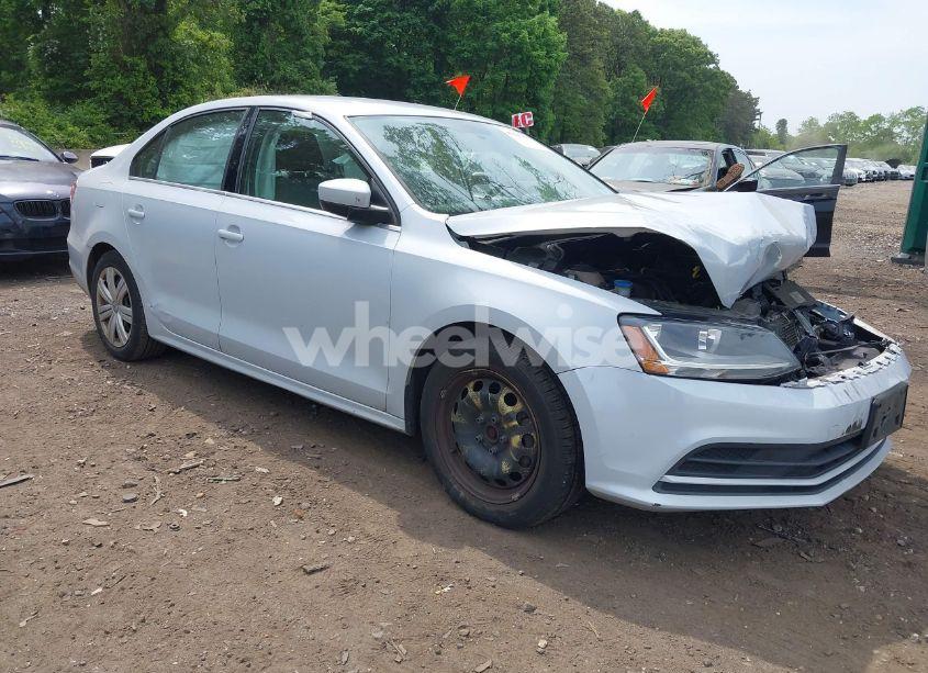 2017 Volkswagen Jetta 1.4T S (VIN 3VW2B7AJ5HM223207) main photo