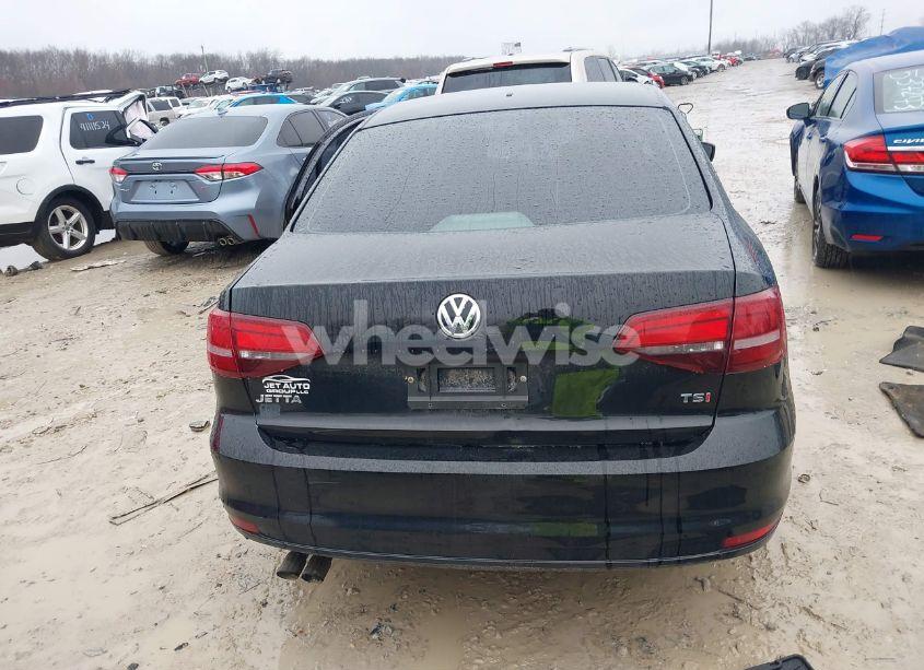 Photo 16 of 2017 Volkswagen Jetta 1.4T S (VIN 3VW2B7AJ5HM224714)