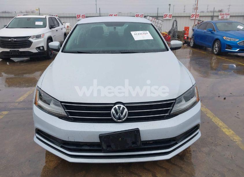 Photo 12 of 2017 Volkswagen Jetta 1.4T S (VIN 3VW2B7AJ5HM245854)