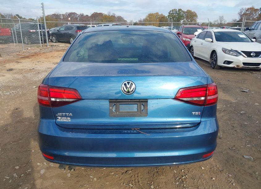 Photo 16 of 2017 Volkswagen Jetta 1.4T S (VIN 3VW2B7AJ5HM255896)