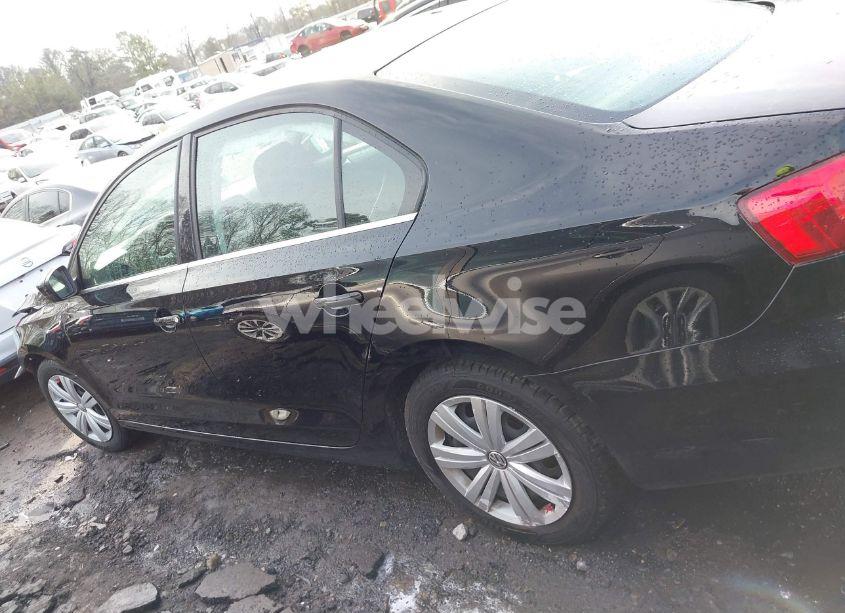 Photo 14 of 2017 Volkswagen Jetta 1.4T S (VIN 3VW2B7AJ5HM265912)