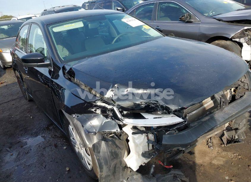 Photo 6 of 2017 Volkswagen Jetta 1.4T S (VIN 3VW2B7AJ5HM265912)