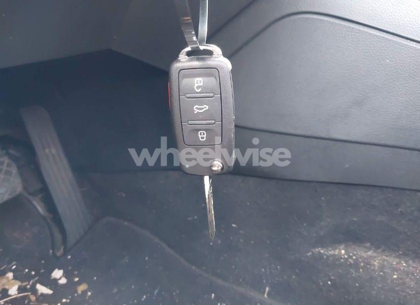 Photo 11 of 2017 Volkswagen Jetta 1.4T S (VIN 3VW2B7AJ5HM279776)