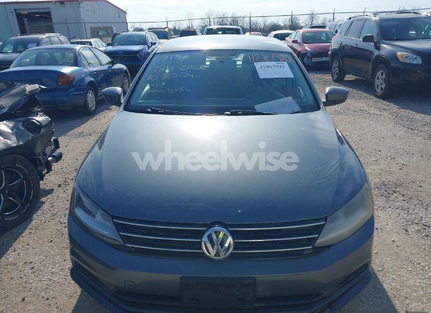 Photo 12 of 2017 Volkswagen Jetta 1.4T S (VIN 3VW2B7AJ5HM279776)