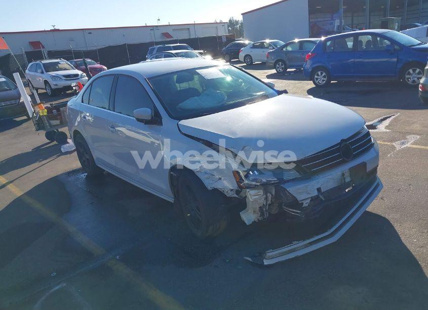 2017 Volkswagen Jetta 1.4T S (VIN 3VW2B7AJ5HM312694) main photo