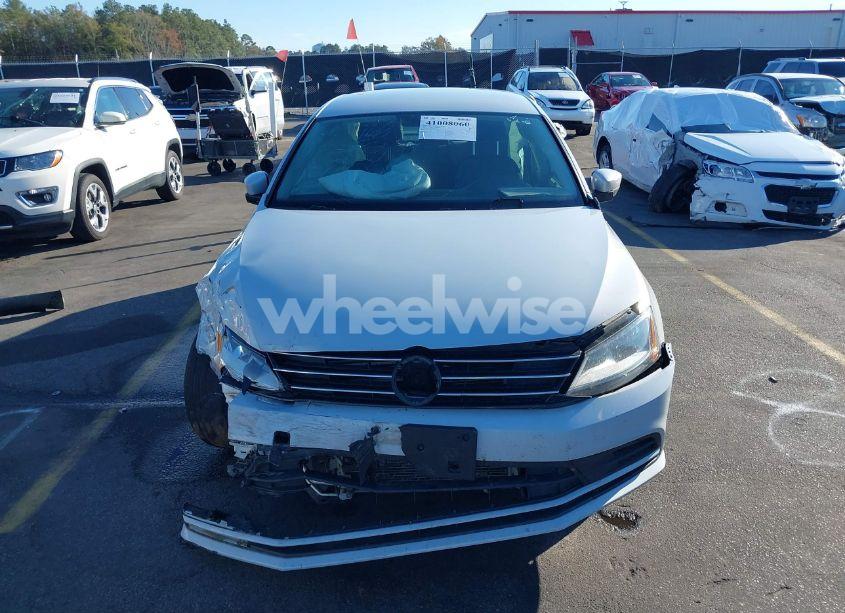 Photo 12 of 2017 Volkswagen Jetta 1.4T S (VIN 3VW2B7AJ5HM312694)