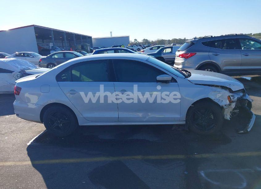 Photo 13 of 2017 Volkswagen Jetta 1.4T S (VIN 3VW2B7AJ5HM312694)