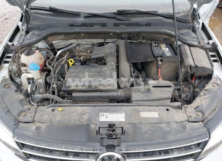 Photo 10 of 2017 Volkswagen Jetta 1.4T S (VIN 3VW2B7AJ5HM324151)