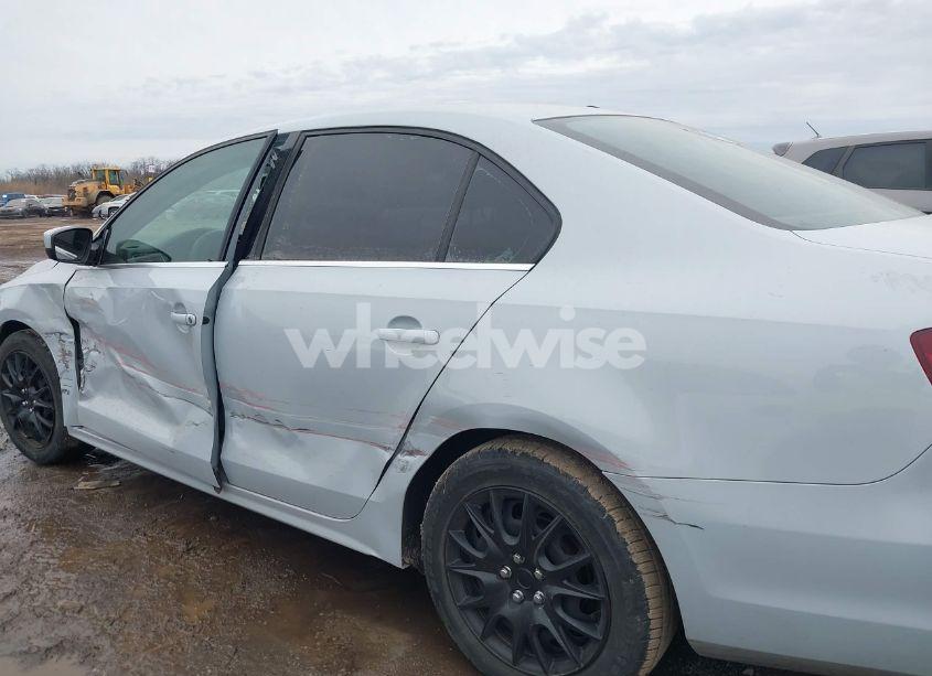 Photo 17 of 2017 Volkswagen Jetta 1.4T S (VIN 3VW2B7AJ5HM324151)