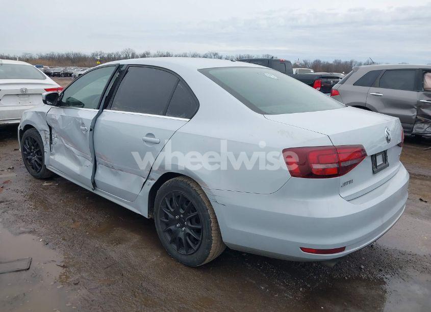 Photo 3 of 2017 Volkswagen Jetta 1.4T S (VIN 3VW2B7AJ5HM324151)