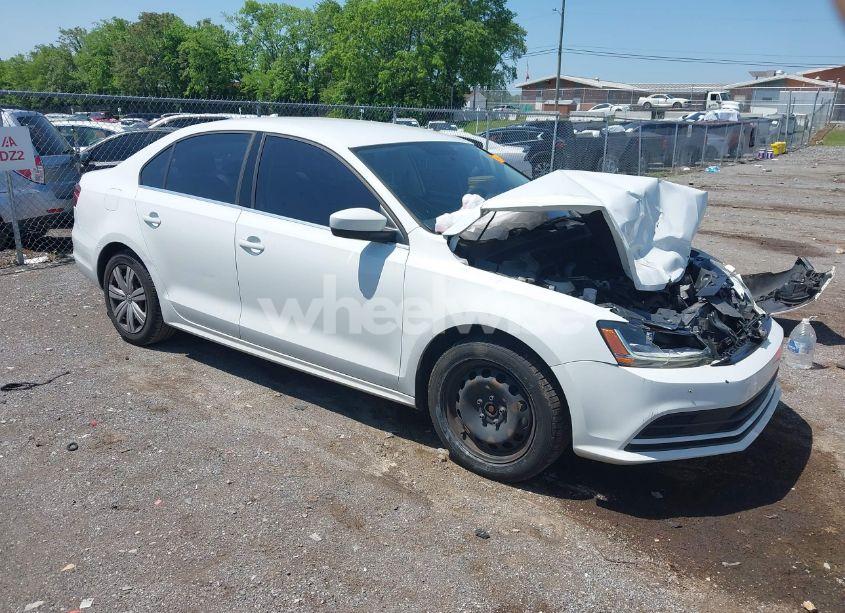 2017 Volkswagen Jetta 1.4T S (VIN 3VW2B7AJ5HM332931) main photo