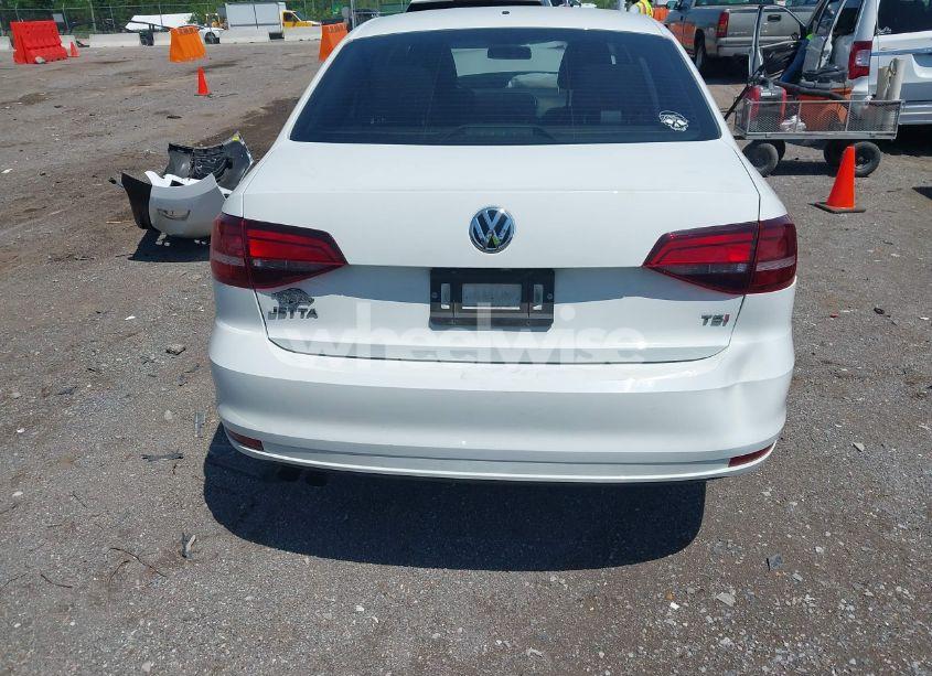 Photo 17 of 2017 Volkswagen Jetta 1.4T S (VIN 3VW2B7AJ5HM332931)