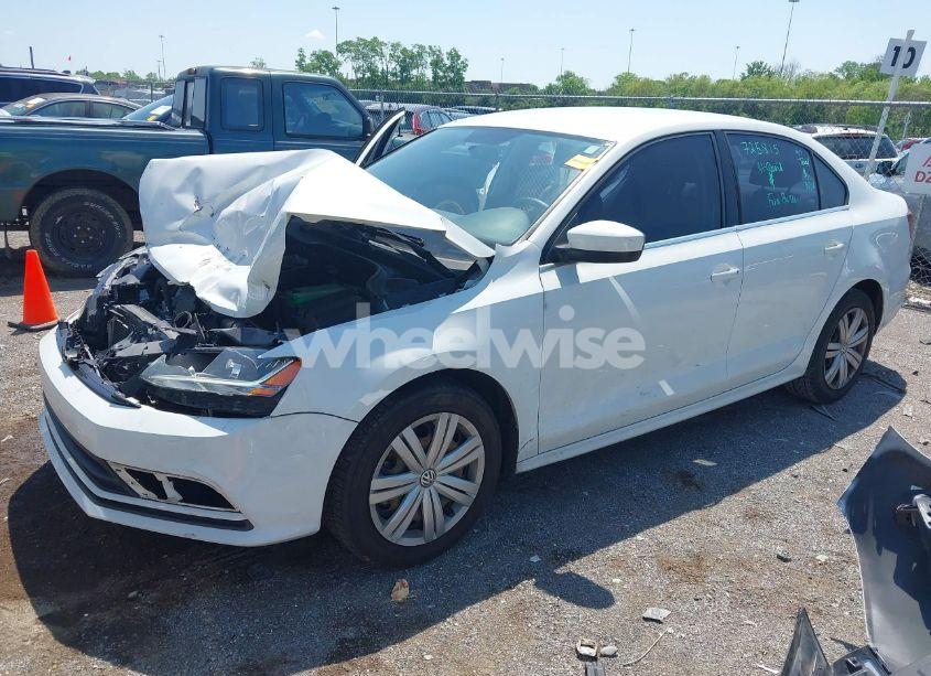 Photo 2 of 2017 Volkswagen Jetta 1.4T S (VIN 3VW2B7AJ5HM332931)