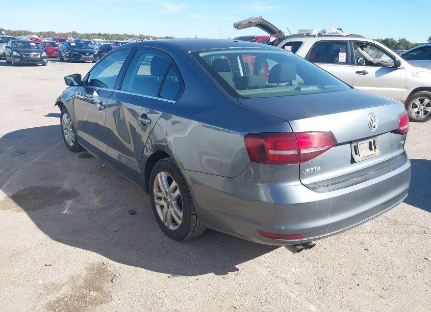 Photo 3 of 2017 Volkswagen Jetta 1.4T S (VIN 3VW2B7AJ5HM353178)