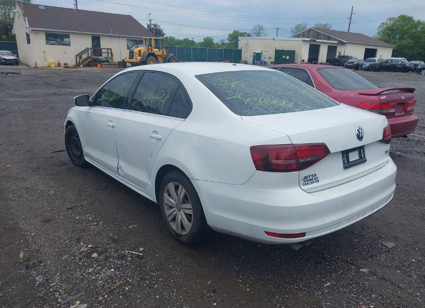 Photo 3 of 2017 Volkswagen Jetta 1.4T S (VIN 3VW2B7AJ5HM374709)