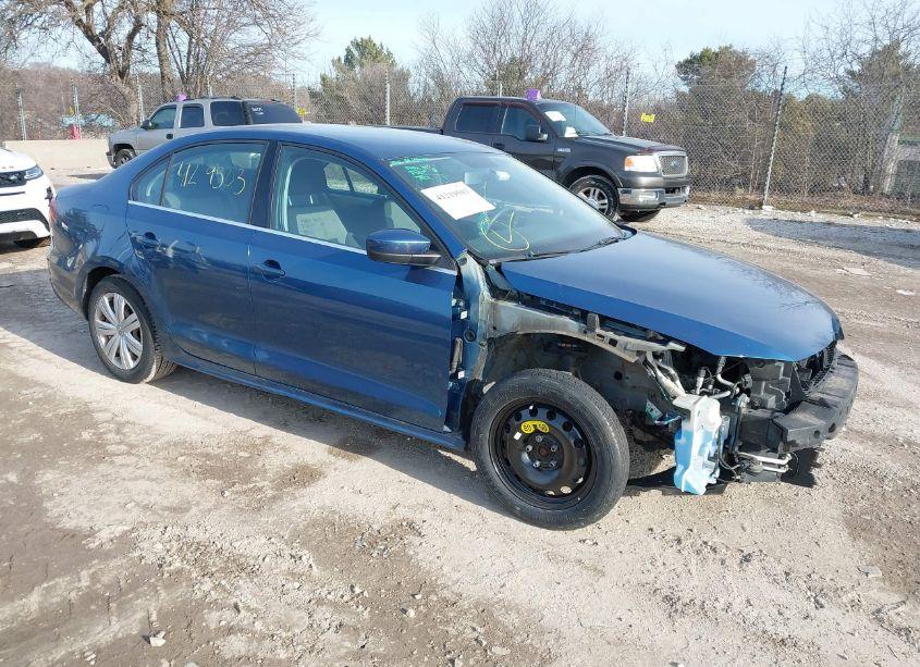 2017 Volkswagen Jetta 1.4T S (VIN 3VW2B7AJ5HM378680) main photo