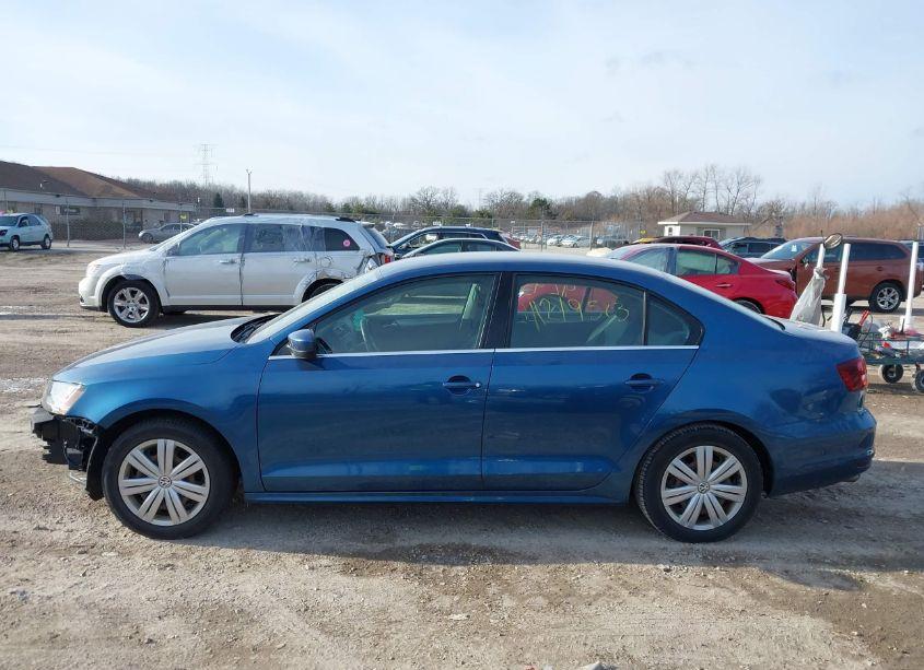 Photo 15 of 2017 Volkswagen Jetta 1.4T S (VIN 3VW2B7AJ5HM378680)