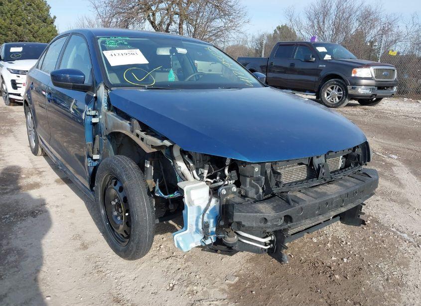 Photo 6 of 2017 Volkswagen Jetta 1.4T S (VIN 3VW2B7AJ5HM378680)