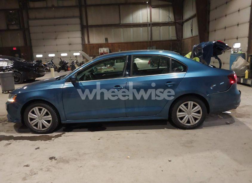 Photo 14 of 2017 Volkswagen Jetta 1.4T S (VIN 3VW2B7AJ6HM297882)