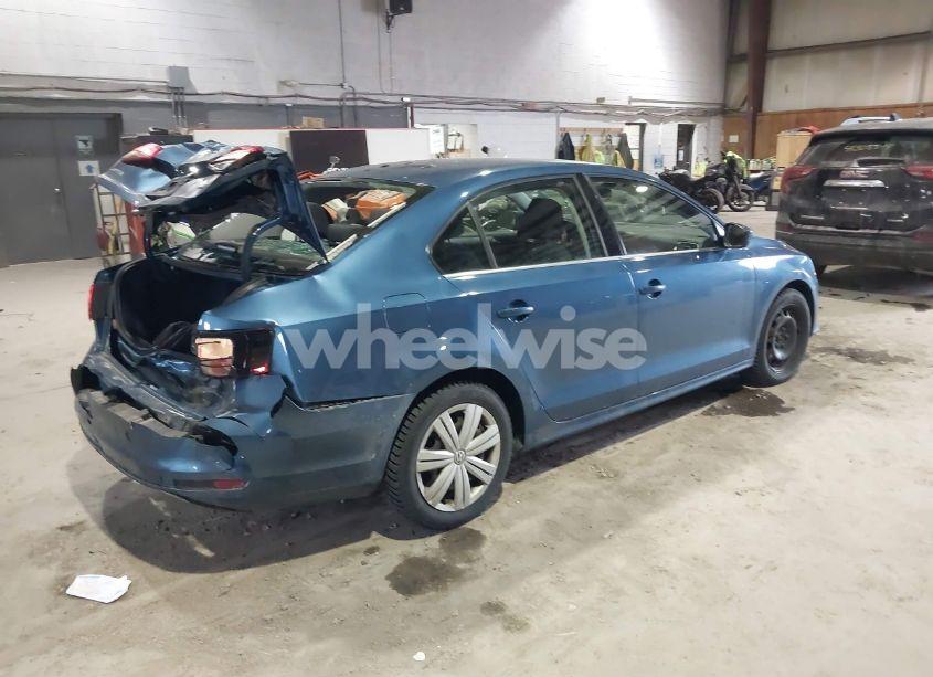 Photo 4 of 2017 Volkswagen Jetta 1.4T S (VIN 3VW2B7AJ6HM297882)