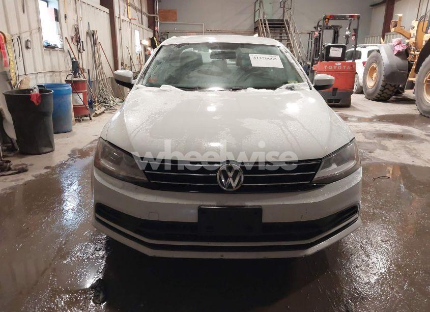 Photo 12 of 2017 Volkswagen Jetta 1.4T S (VIN 3VW2B7AJ6HM312803)