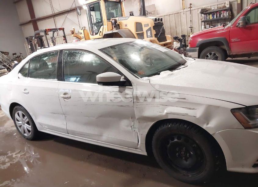 Photo 13 of 2017 Volkswagen Jetta 1.4T S (VIN 3VW2B7AJ6HM312803)