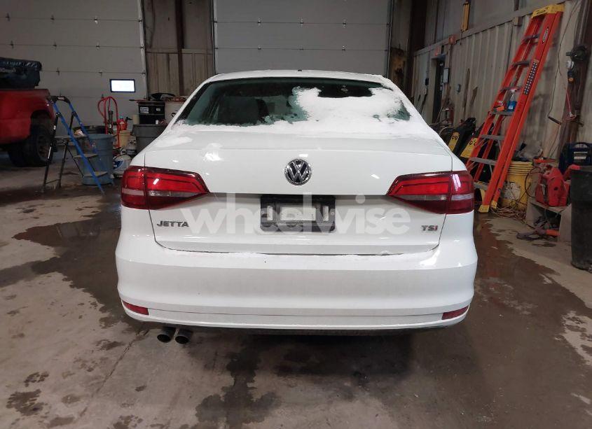 Photo 16 of 2017 Volkswagen Jetta 1.4T S (VIN 3VW2B7AJ6HM312803)